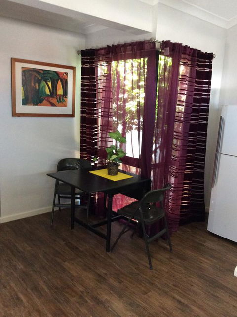 Como Retreat - Two Bedroom Villa - Brisbane Tourism 3