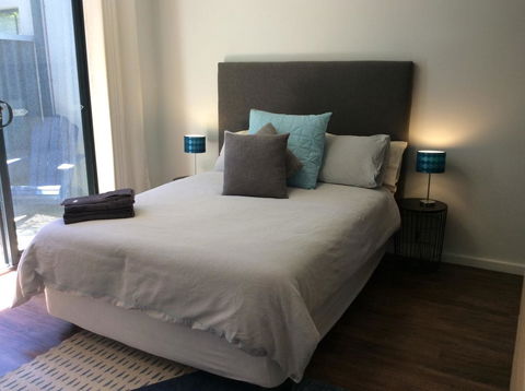 Como Retreat - Two Bedroom Villa - Brisbane Tourism 7