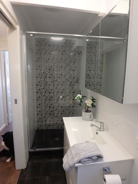 Como Retreat - Two Bedroom Villa - Brisbane Tourism 24