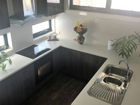 Como Retreat - Two Bedroom Villa - Brisbane Tourism 4
