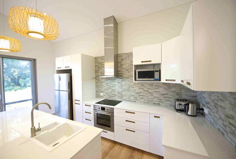 Sunny Blinco Street House - Tourism Brisbane 6