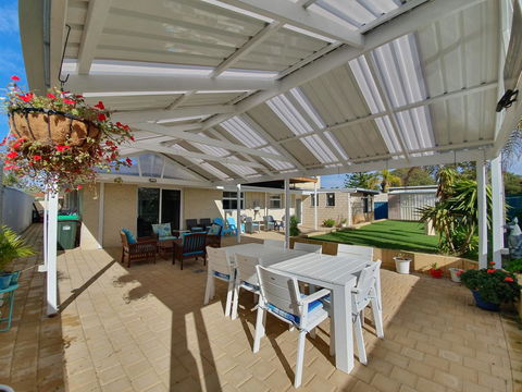 Palm Beach Bed & Breakfast - Tourism Brisbane 20