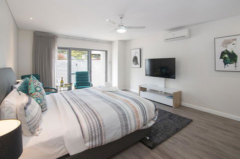 Churchill Studios - Brisbane Tourism 2