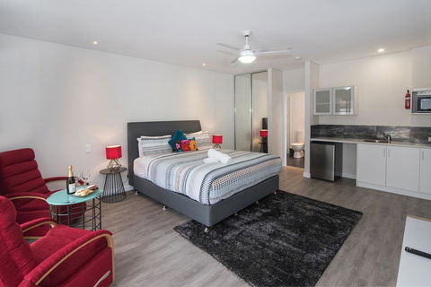 Churchill Studios - Brisbane Tourism 3