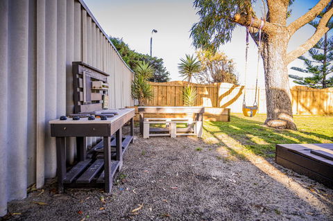The Bothy Lancelin Family Retreat - Tourism Brisbane 10
