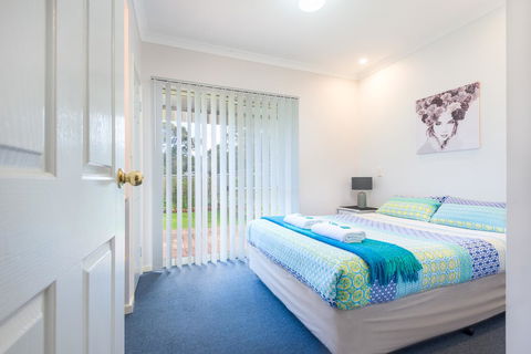 Surfside Ocean Beach Denmark Holiday Accommodation - Tourism Brisbane 12
