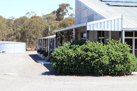 Kendenup Cottages And Lodge - Tourism Brisbane 36