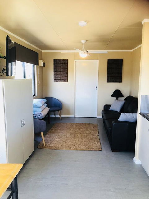 Kendenup Cottages And Lodge - Tourism Brisbane 5