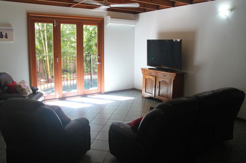 Beach House On Fox - Tourism Brisbane 13