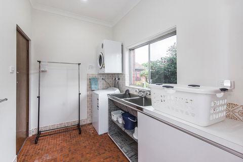 Big House Heated Pool 11 Beds Como / South Perth / Applecross - Tourism Brisbane 30