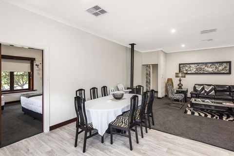 Big House Heated Pool 11 Beds Como / South Perth / Applecross - Tourism Brisbane 13