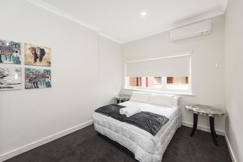 Big House Heated Pool 11 Beds Como / South Perth / Applecross - Tourism Brisbane 19