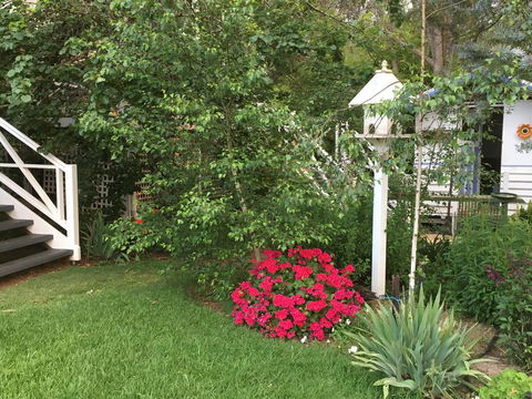 Applegate Lane Chalet - Tourism Brisbane 21