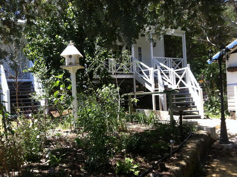 Applegate Lane Chalet - Tourism Brisbane 15