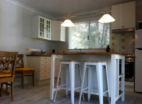Applegate Lane Chalet - Tourism Brisbane 13