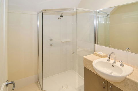 Beach Retreat - Busselton - Tourism Brisbane 9