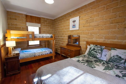 Denmark Forest Retreat - Tourism Brisbane 34