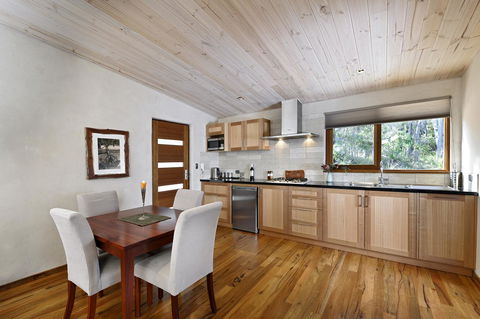 Aiyana Retreat - Tourism Brisbane 8