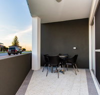 Reflections By Rockingham Apartments - Brisbane Tourism