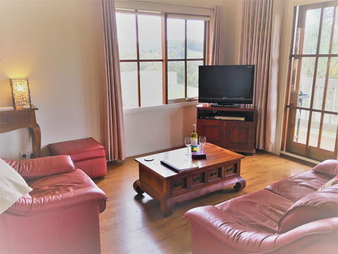 Balingup Highview Chalets - Tourism Brisbane 7