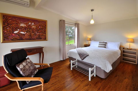 Balingup Highview Chalets - Tourism Brisbane 3