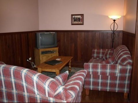 Pemberton Old Picture Theatre Holiday Apartments - Tourism Brisbane 37