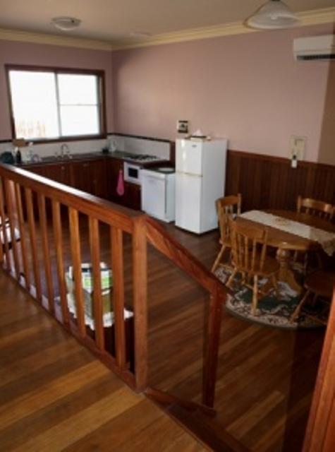 Pemberton Old Picture Theatre Holiday Apartments - Tourism Brisbane 20