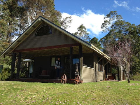 Scotsdale Valley Studios - Tourism Brisbane 0