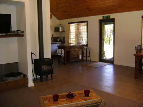 Scotsdale Valley Studios - Tourism Brisbane 17