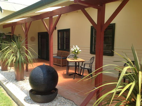 Busselton Guest House - Tourism Brisbane 0