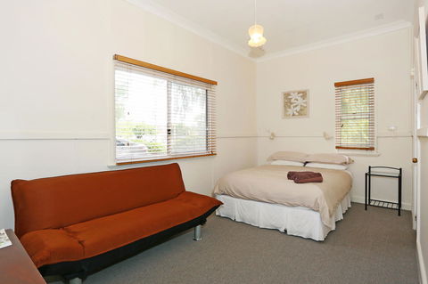Busselton Guest House - Tourism Brisbane 27