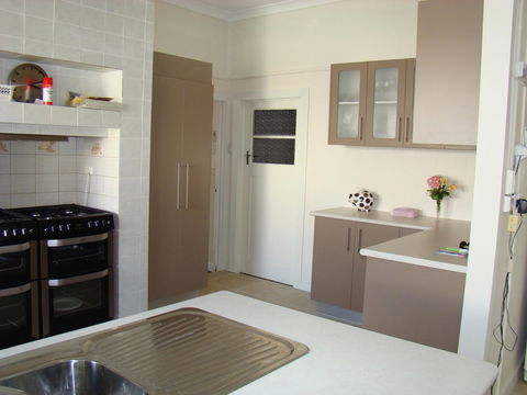 Busselton Guest House - Tourism Brisbane 24