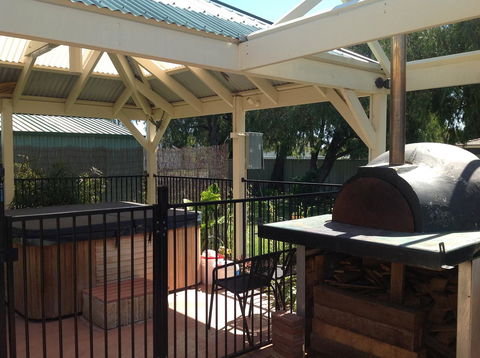 Busselton Guest House - Tourism Brisbane 19
