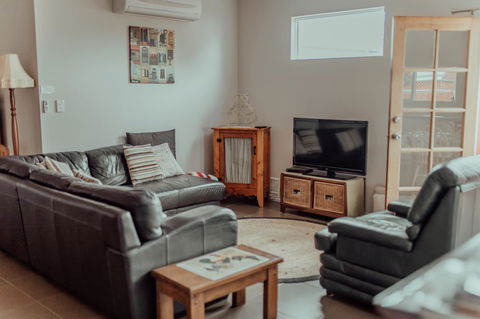 Bluebird Cottage - Tourism Brisbane 18