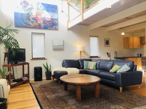 Zephyr Studio - Tourism Brisbane 0