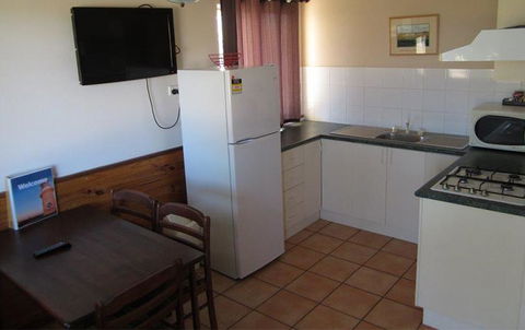 RAC Exmouth Cape Holiday Park - Brisbane 4u 8