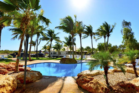 RAC Exmouth Cape Holiday Park - Brisbane 4u 0