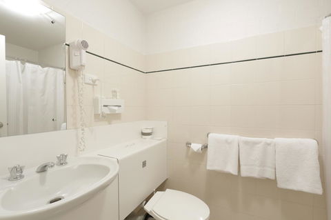 Atrium Hotel Mandurah - Tourism Brisbane 37