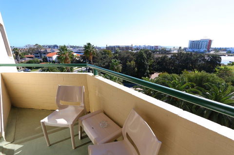 Atrium Hotel Mandurah - Tourism Brisbane 19