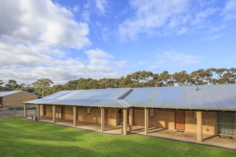 The Koorabup Motel - Brisbane Tourism 0