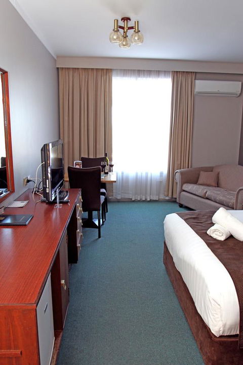 Hospitality Esperance SureStay Collection By Best Western - Tourism Brisbane 43