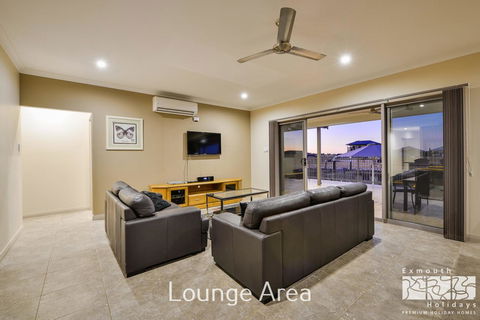 7 Kestrel Place - Tourism Brisbane 3