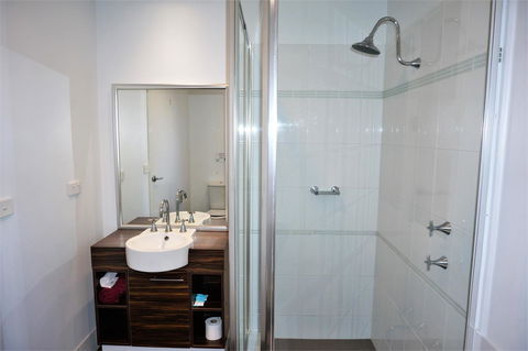 Osprey Holiday Village Unit 203 1 Bedroom - Brisbane Tourism 9