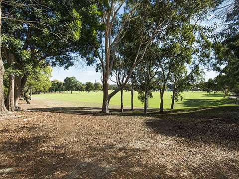 Rosalie 13 - Brisbane Tourism 17