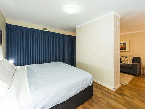 Rosalie 13 - Brisbane Tourism 11