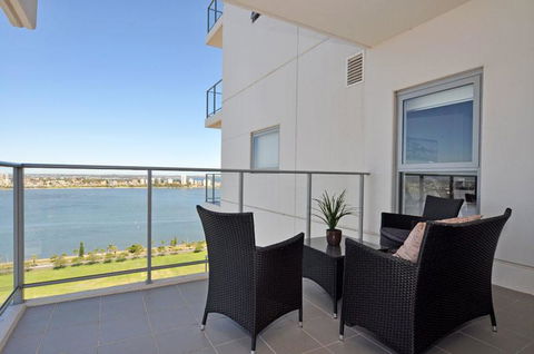 Astra Apartments Perth CBD - Brisbane Tourism 28
