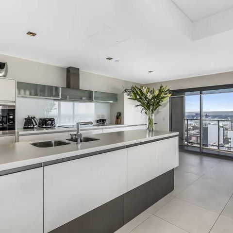 Astra Apartments Perth CBD - Brisbane Tourism 2