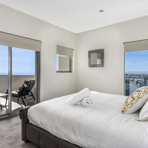Astra Apartments Perth CBD - Brisbane Tourism 5