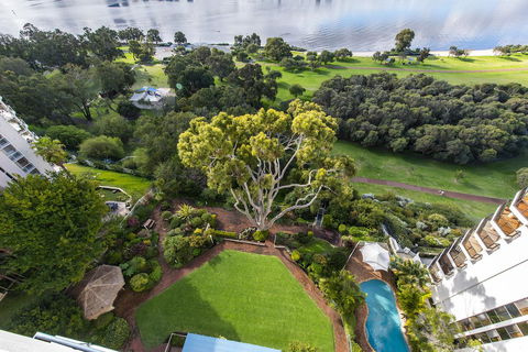 High Tor Apartment 135 - Tourism Brisbane 6