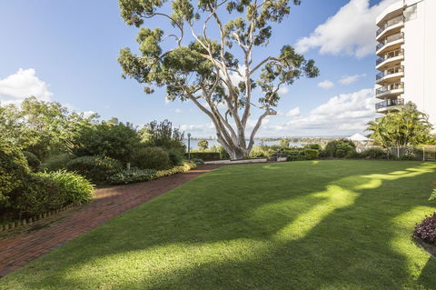 High Tor Apartment 135 - Tourism Brisbane 4